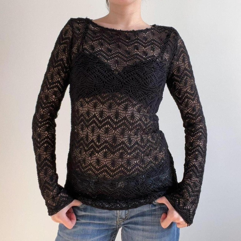 Vintage Beware Black Crochet Long Sleeve Top